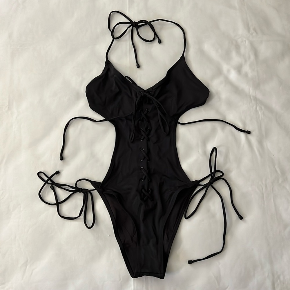 NWT SKIMS Swim Lace Up Monokini
